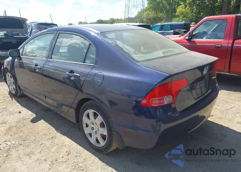 2008 Honda Civic Lx z USA, uszkodzony, nr VIN 1HGFA16548L072945